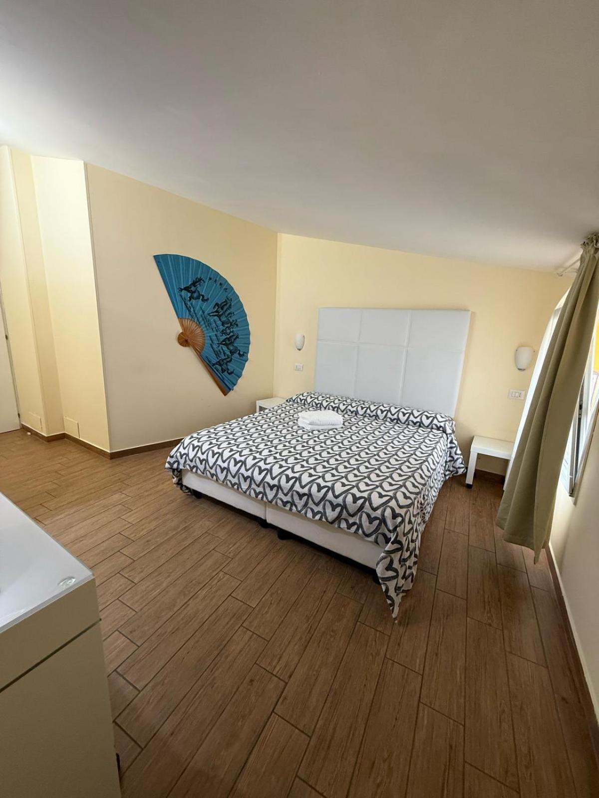 Hotel Via Mameli 5 San Remo Zewnętrze zdjęcie