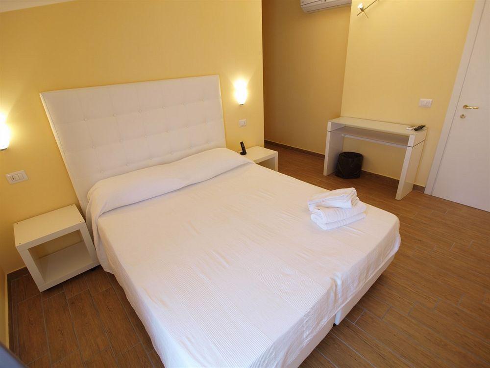 Hotel Via Mameli 5 San Remo Zewnętrze zdjęcie